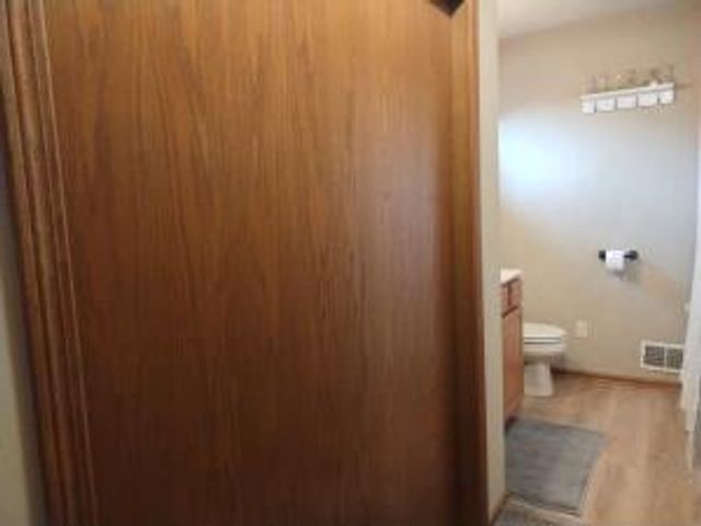 2024 Grove AVENUE, Racine, WI 53405