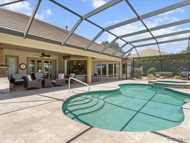 2622 N Carnoustie Loop, Lecanto, FL 34461