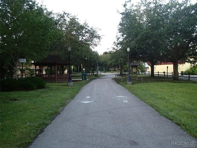 2622 N Carnoustie Loop, Lecanto, FL 34461