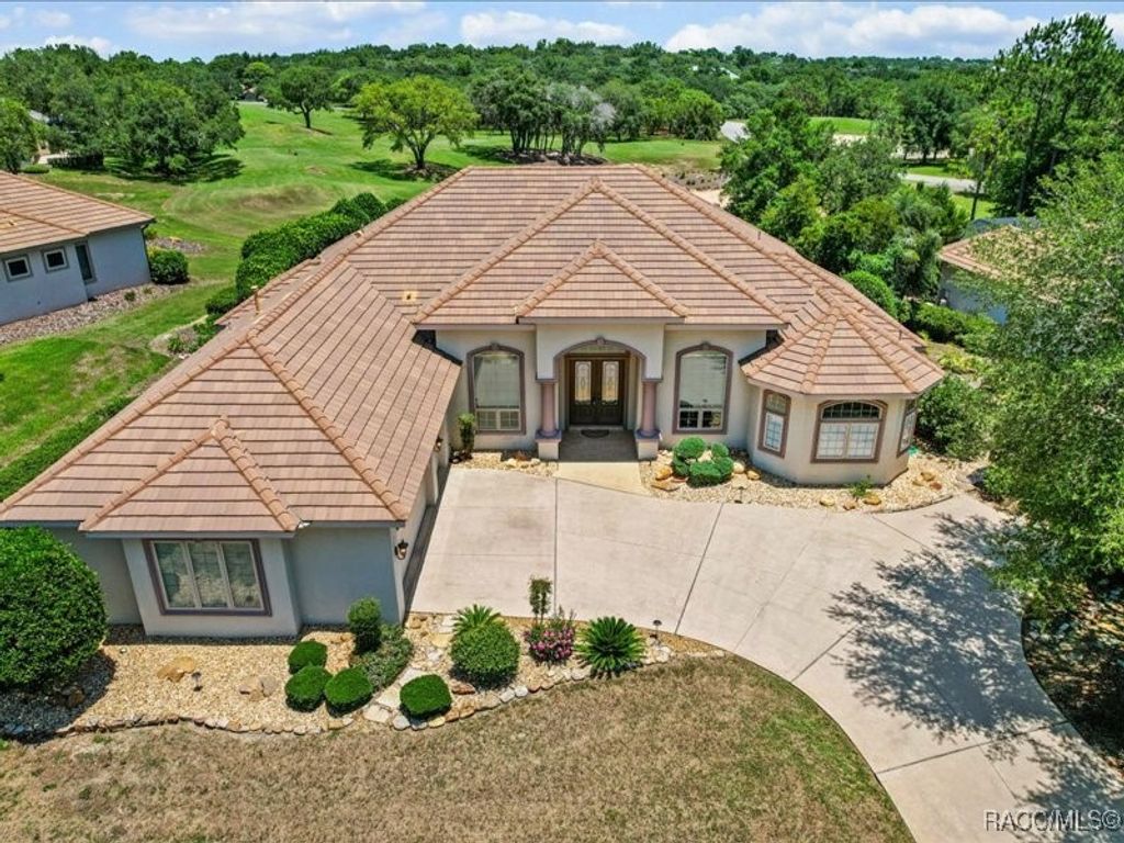 2622 N Carnoustie Loop, Lecanto, FL 34461