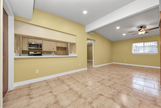 5326 Heatherbrook Drive, Houston, TX 77045