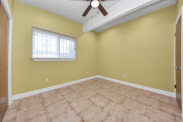 5326 Heatherbrook Drive, Houston, TX 77045