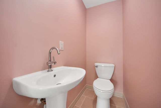 5326 Heatherbrook Drive, Houston, TX 77045