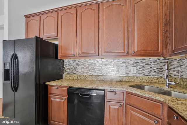 7446 TOTTENHAM DR, White Plains, MD 20695