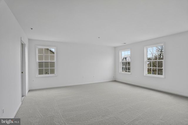 7446 TOTTENHAM DR, White Plains, MD 20695