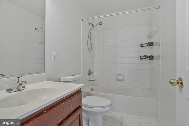 7446 TOTTENHAM DR, White Plains, MD 20695