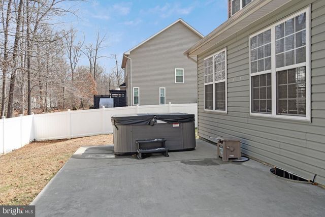 7446 TOTTENHAM DR, White Plains, MD 20695