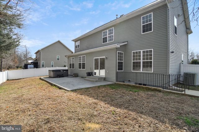 7446 TOTTENHAM DR, White Plains, MD 20695