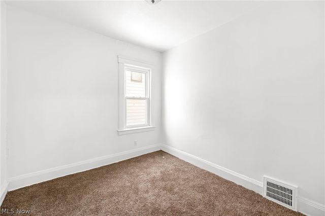 3978 E 55th Street, Newburgh Heights, OH 44105