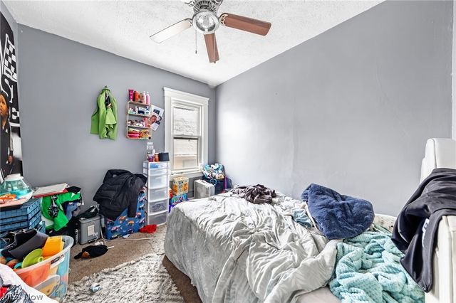 3978 E 55th Street, Newburgh Heights, OH 44105