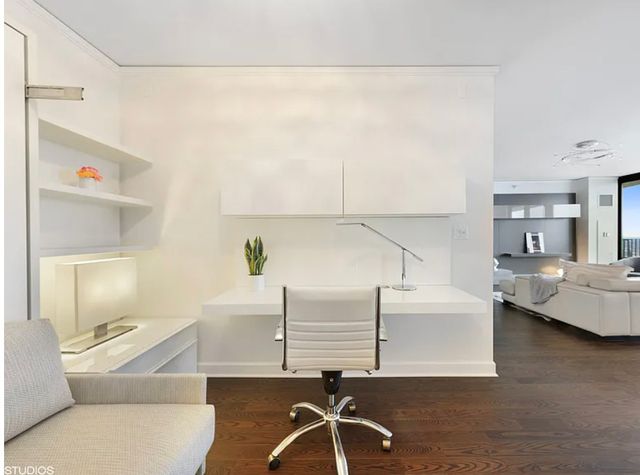 225 N Columbus Drive 6504, Chicago, IL 60601