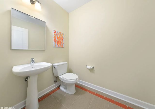225 N Columbus Drive 6504, Chicago, IL 60601