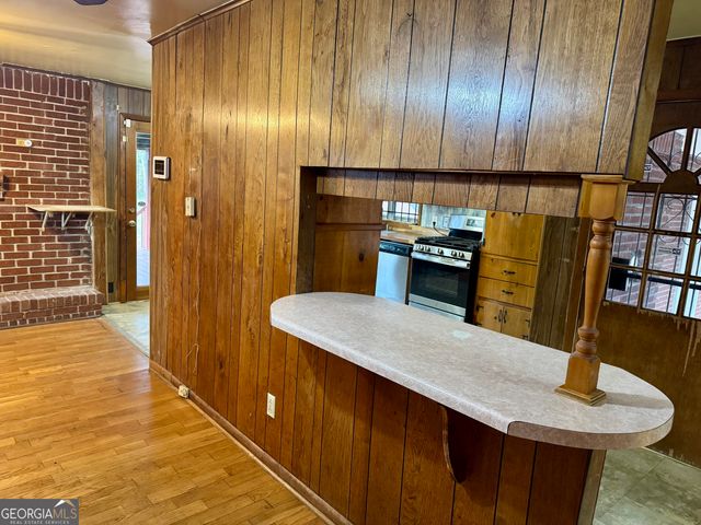 556 LAMAR Drive, Forest Park, GA 30297