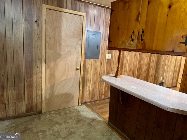 556 LAMAR Drive, Forest Park, GA 30297