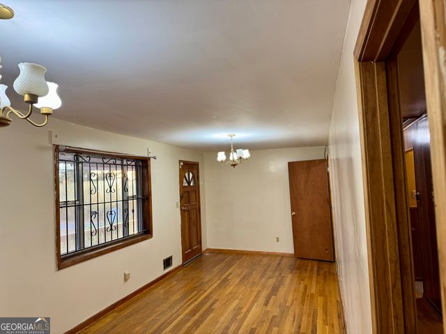 556 LAMAR Drive, Forest Park, GA 30297