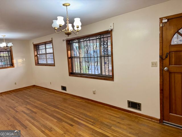 556 LAMAR Drive, Forest Park, GA 30297