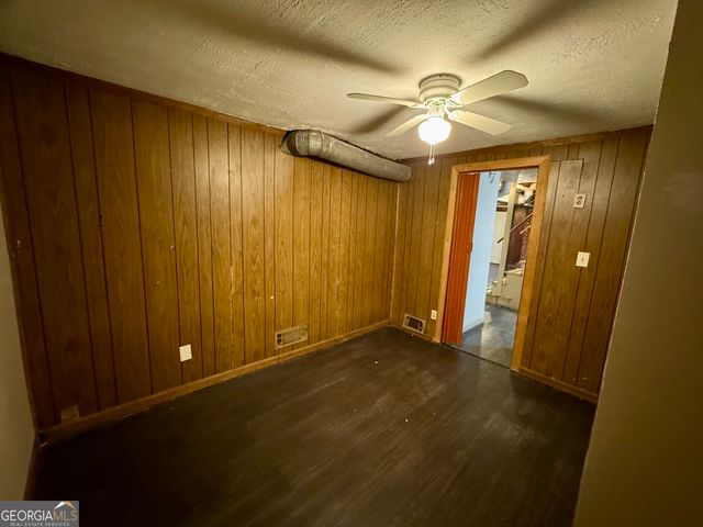 556 LAMAR Drive, Forest Park, GA 30297