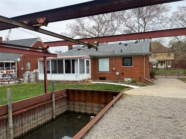 175 Ashland Street, Detroit, MI 48215