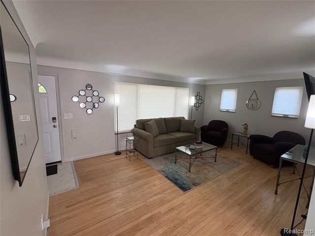 175 Ashland Street, Detroit, MI 48215