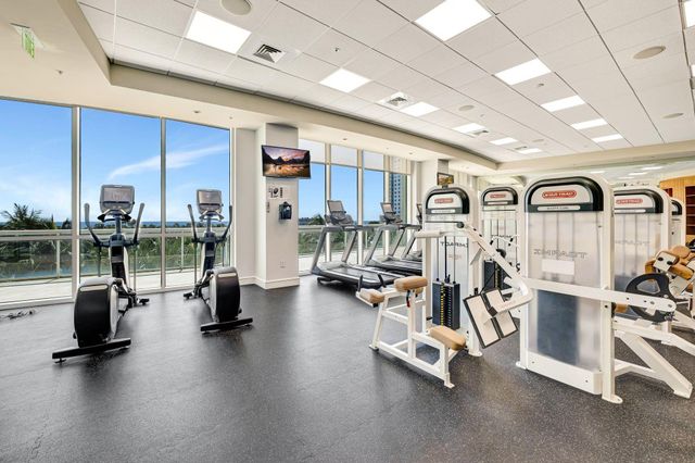 1 N Ocean bvd 612, Pompano Beach, FL 33062