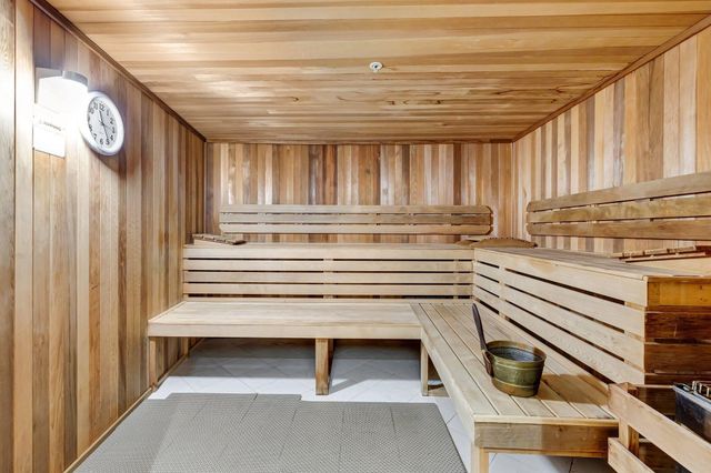 1 N Ocean bvd 612, Pompano Beach, FL 33062