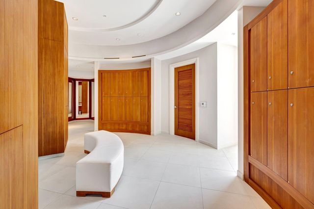 1 N Ocean bvd 612, Pompano Beach, FL 33062