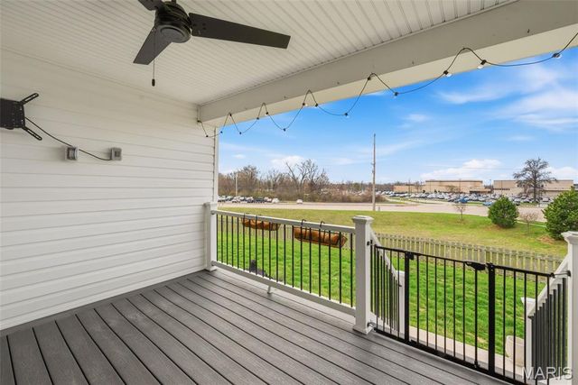 8 Blue Pearl Court, O'fallon, MO 63366