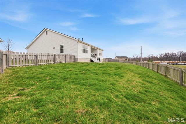 8 Blue Pearl Court, O'fallon, MO 63366