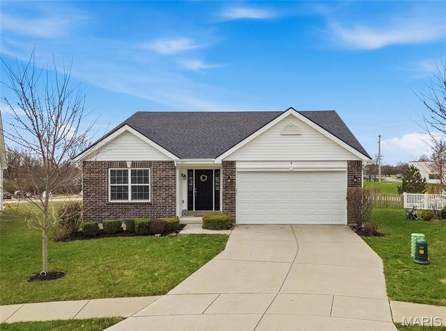8 Blue Pearl Court, O'fallon, MO 63366