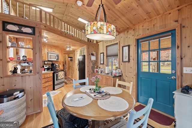 95 Stag Leap Drive, Cleveland, GA 30528