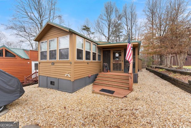 95 Stag Leap Drive, Cleveland, GA 30528