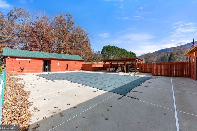 95 Stag Leap Drive, Cleveland, GA 30528