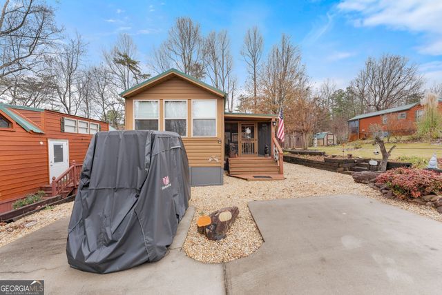 95 Stag Leap Drive, Cleveland, GA 30528