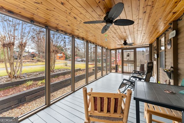 95 Stag Leap Drive, Cleveland, GA 30528