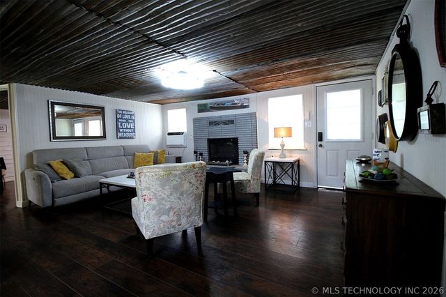 5844 McBride Circle, Kingston, OK 73439