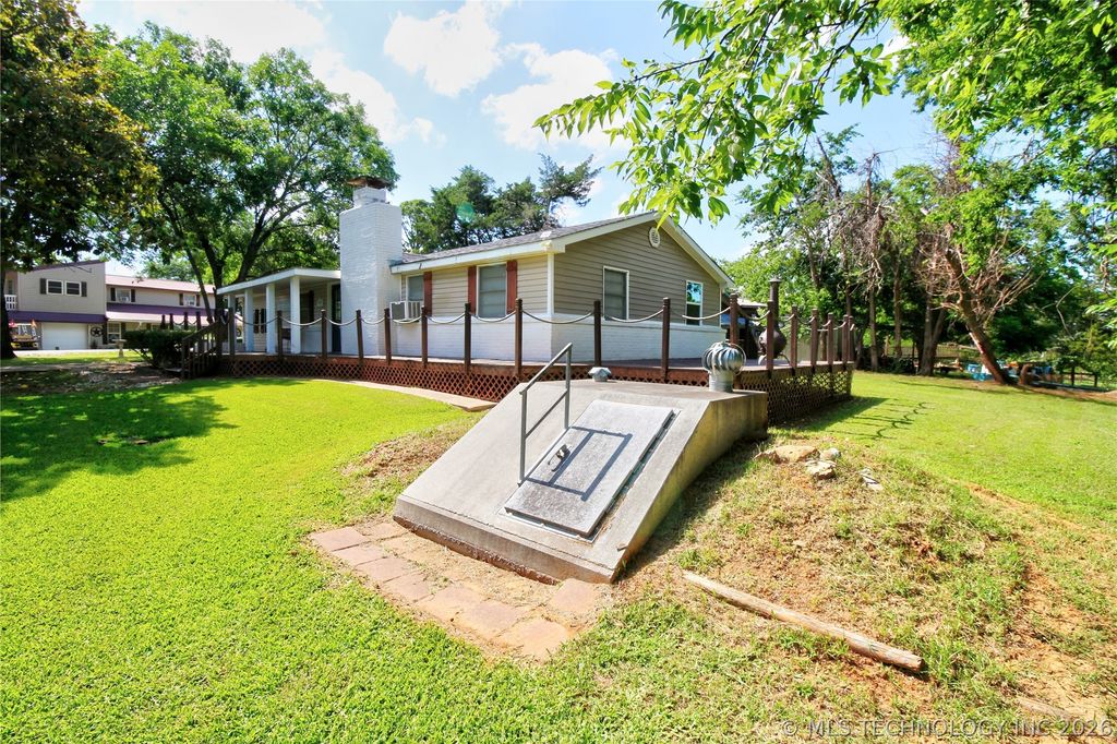 5844 McBride Circle, Kingston, OK 73439