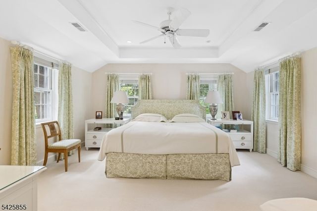 21 Hardwell Rd, Millburn Twp., NJ 07078