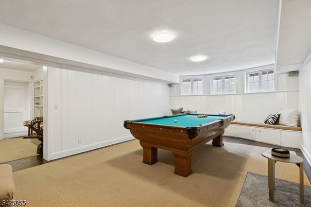 21 Hardwell Rd, Millburn Twp., NJ 07078