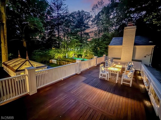 21 Hardwell Rd, Millburn Twp., NJ 07078