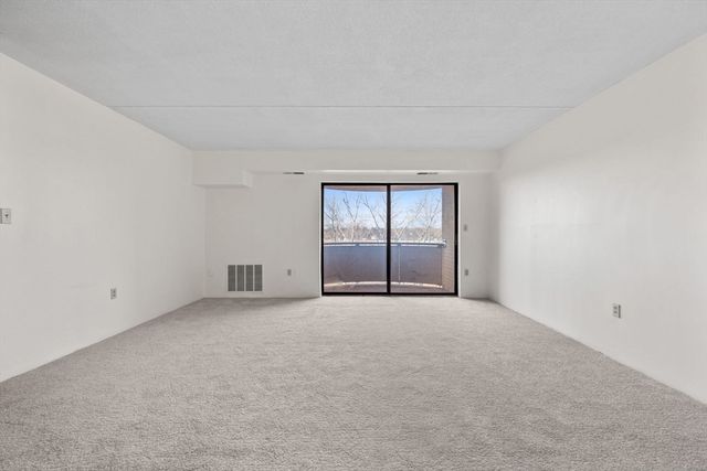 2500 Mystic Valley Pkwy 907, Medford, MA 02155