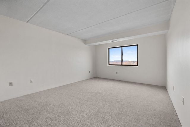 2500 Mystic Valley Pkwy 907, Medford, MA 02155