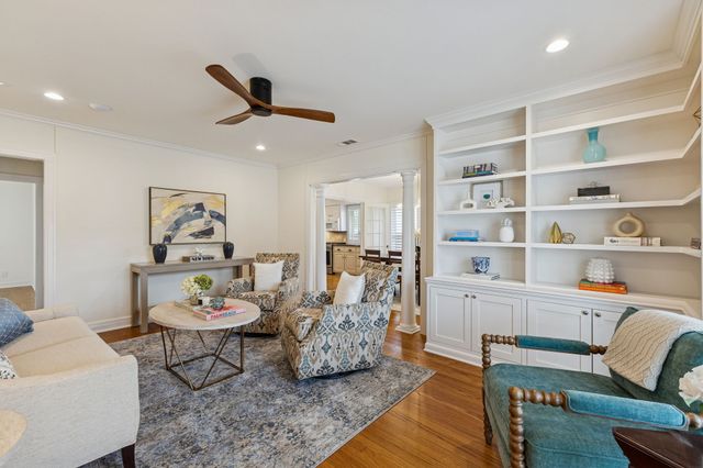 6044 Anita Street, Dallas, TX 75206