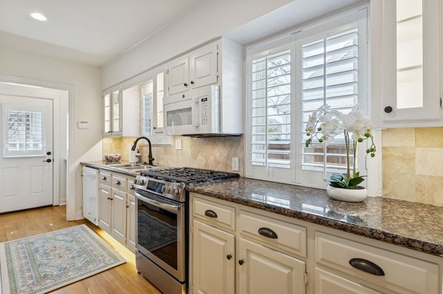 6044 Anita Street, Dallas, TX 75206