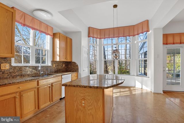 4734 FEATURE OAK WAY, Fairfax, VA 22032