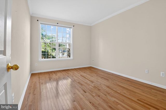 4734 FEATURE OAK WAY, Fairfax, VA 22032