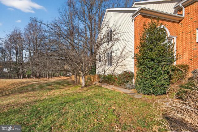 4734 FEATURE OAK WAY, Fairfax, VA 22032