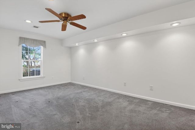 4734 FEATURE OAK WAY, Fairfax, VA 22032