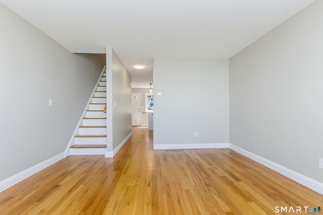 273 Derby Avenue 904, Derby, CT 06418