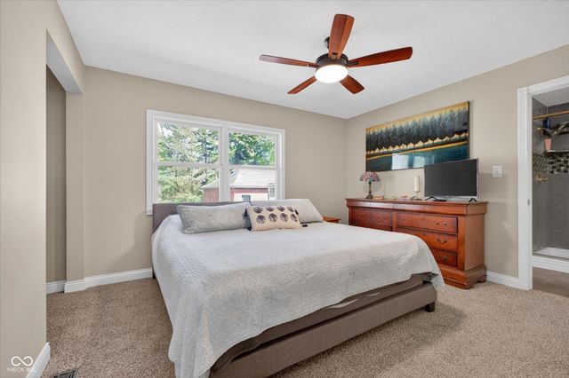 3955 S Smokey Row Road, Greenwood, IN 46143