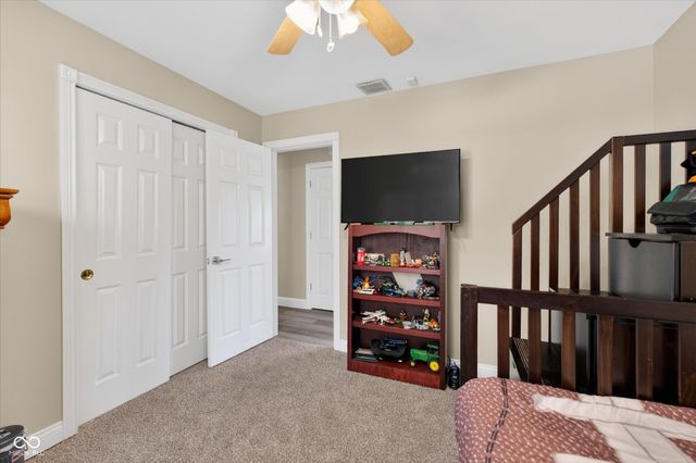 3955 S Smokey Row Road, Greenwood, IN 46143